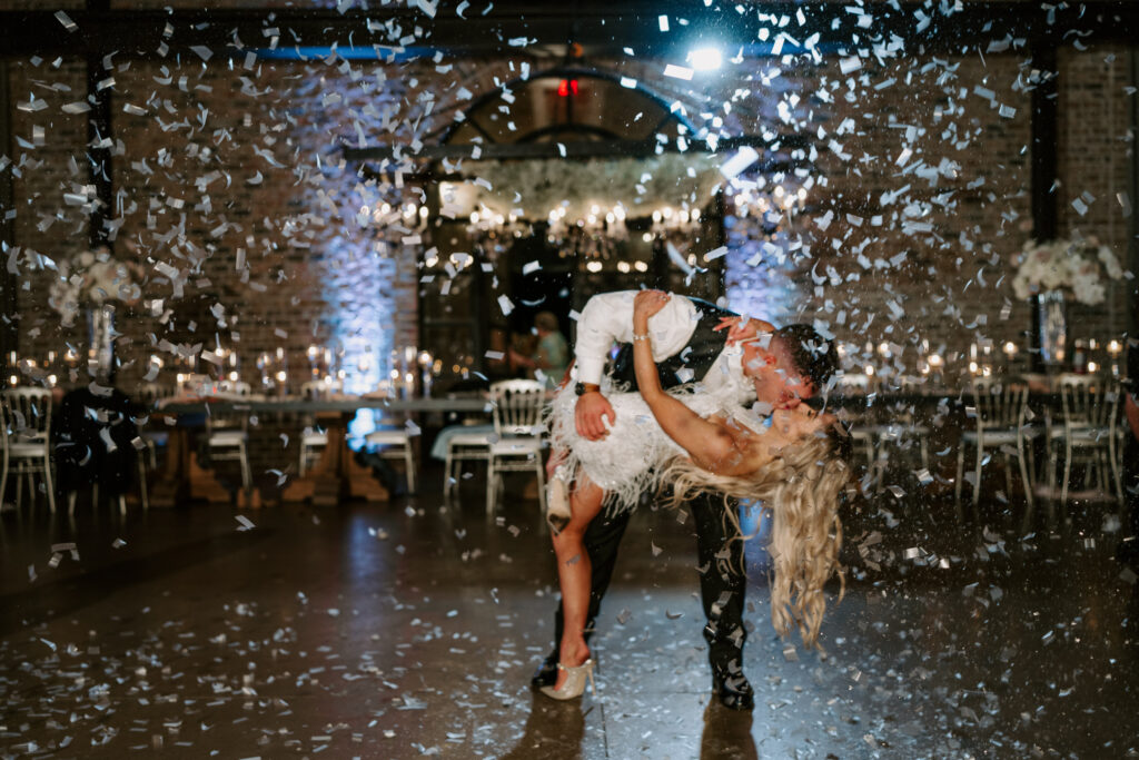 Houston Wedding Photographer Brandi Simone Photography
Iron Manor Wedding
private last dance