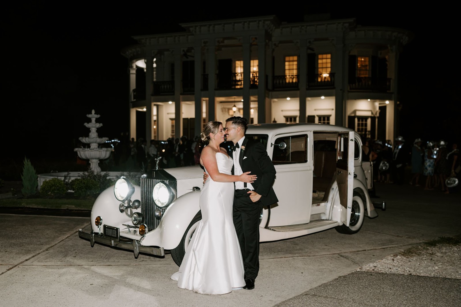 Houston Wedding Photographer Brandi Simone Photography
Sandlewood Manor Wedding