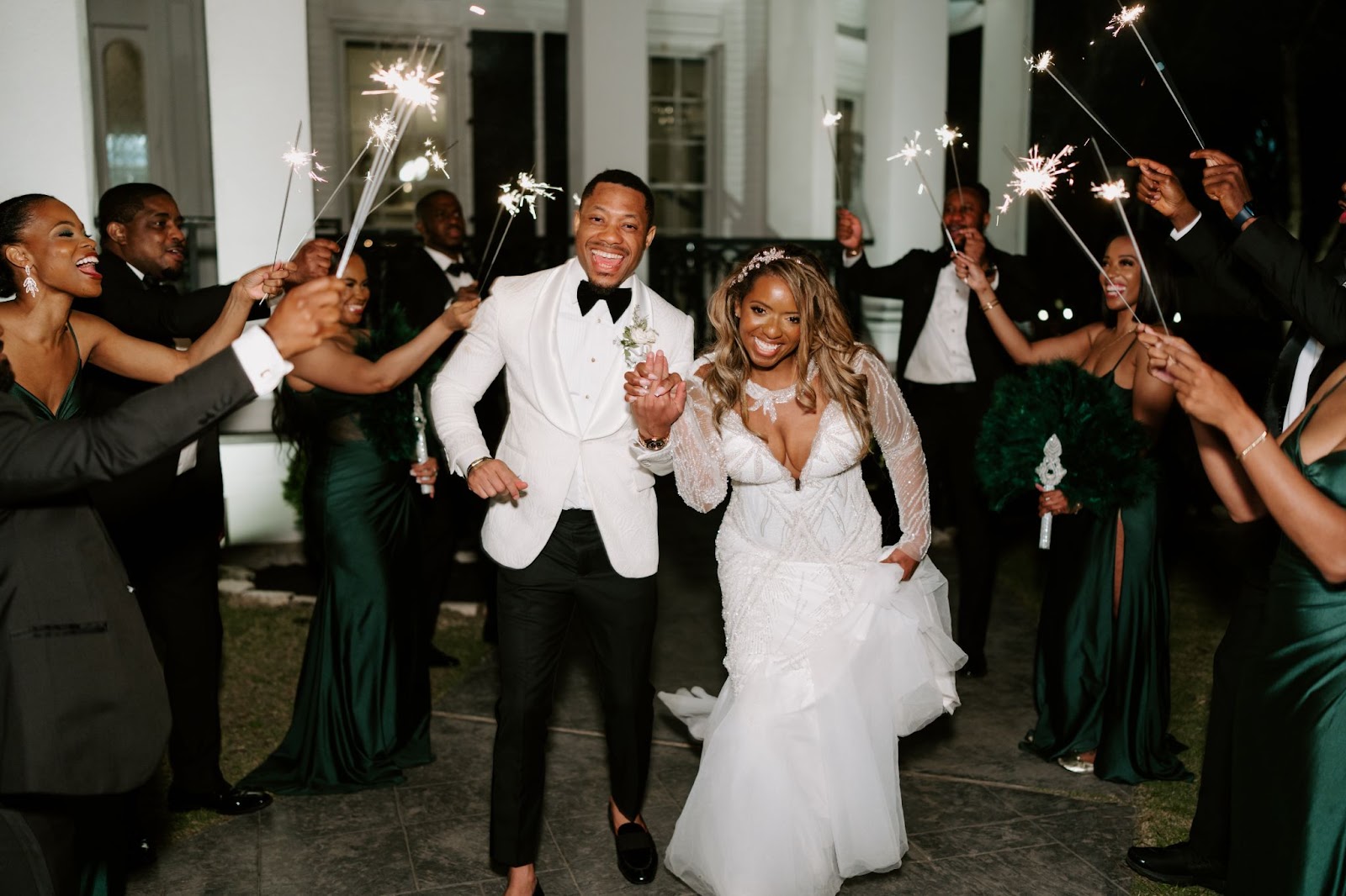 Houston Wedding Photographer Brandi Simone Photography
Sandlewood Manor Wedding
sparker wedding exit